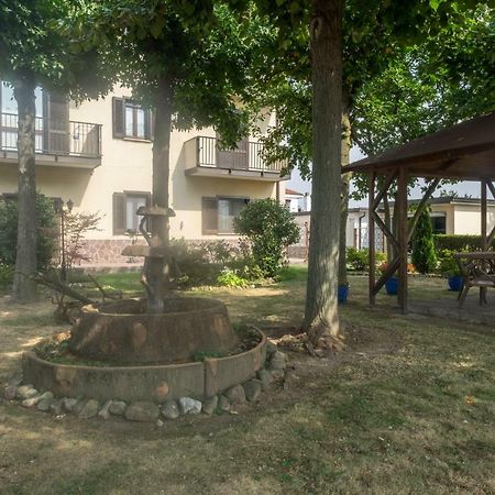 B&B Le Camelie Bareggio Exterior photo