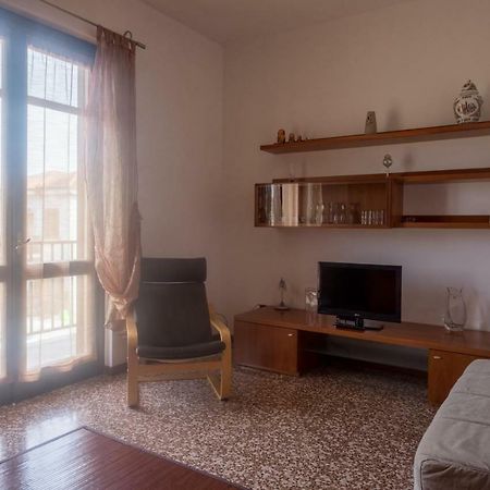 B&B Le Camelie Bareggio Exterior photo
