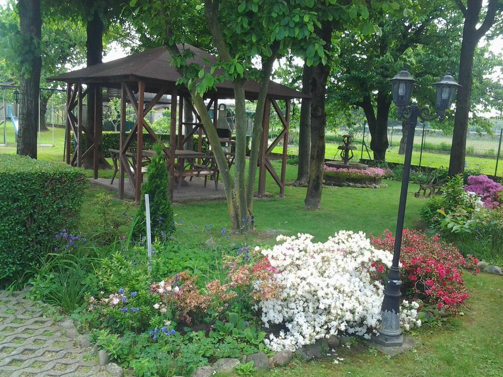 B&B Le Camelie Bareggio Exterior photo